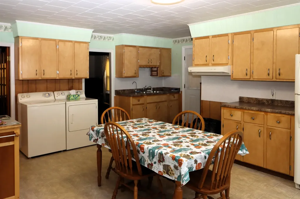 612 Rockingham Street Berlin NH 03570