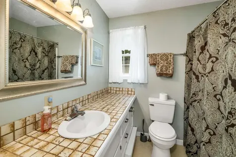 106 Heron Cove Road Wakefield NH 03872