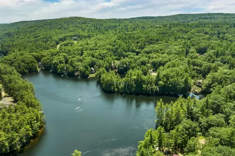 106 Heron Cove Road Wakefield NH 03872