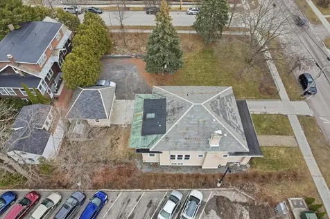 308 College Street Burlington VT 05401