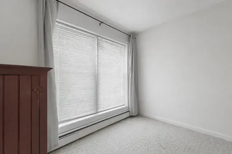 25 Woodland Green Rochester NH 03868