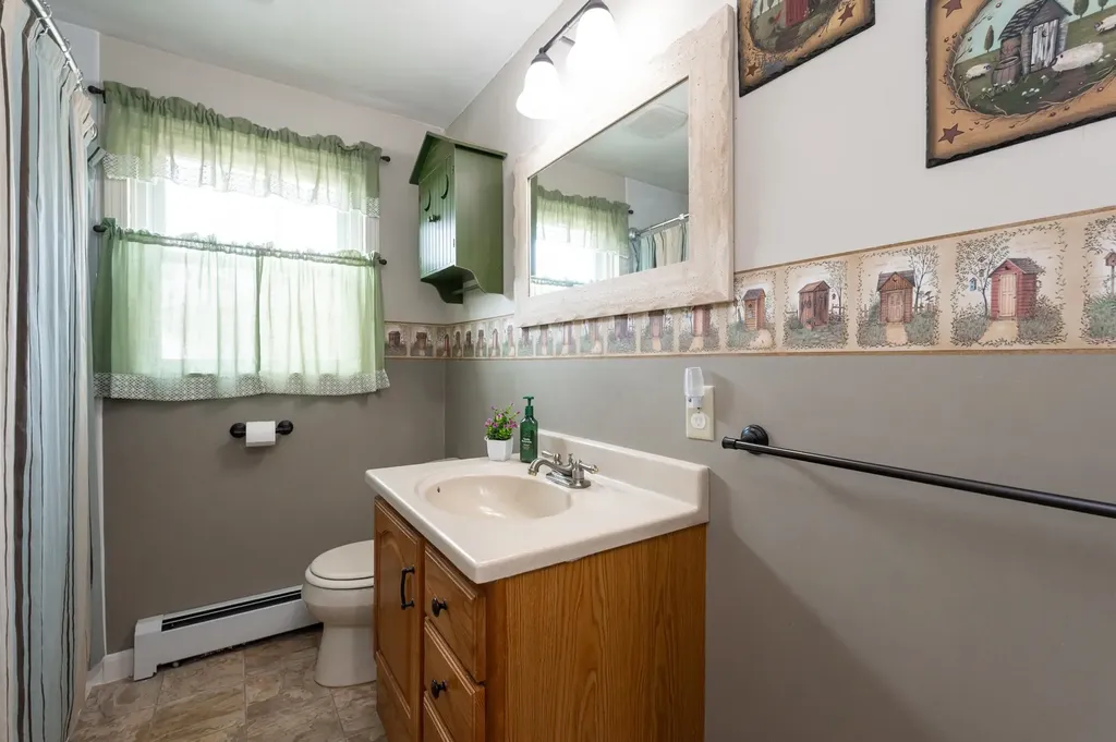 41 Midnight Sun Drive Epping NH 03042