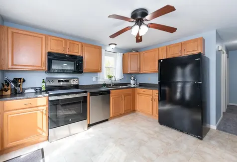 41 Midnight Sun Drive Epping NH 03042