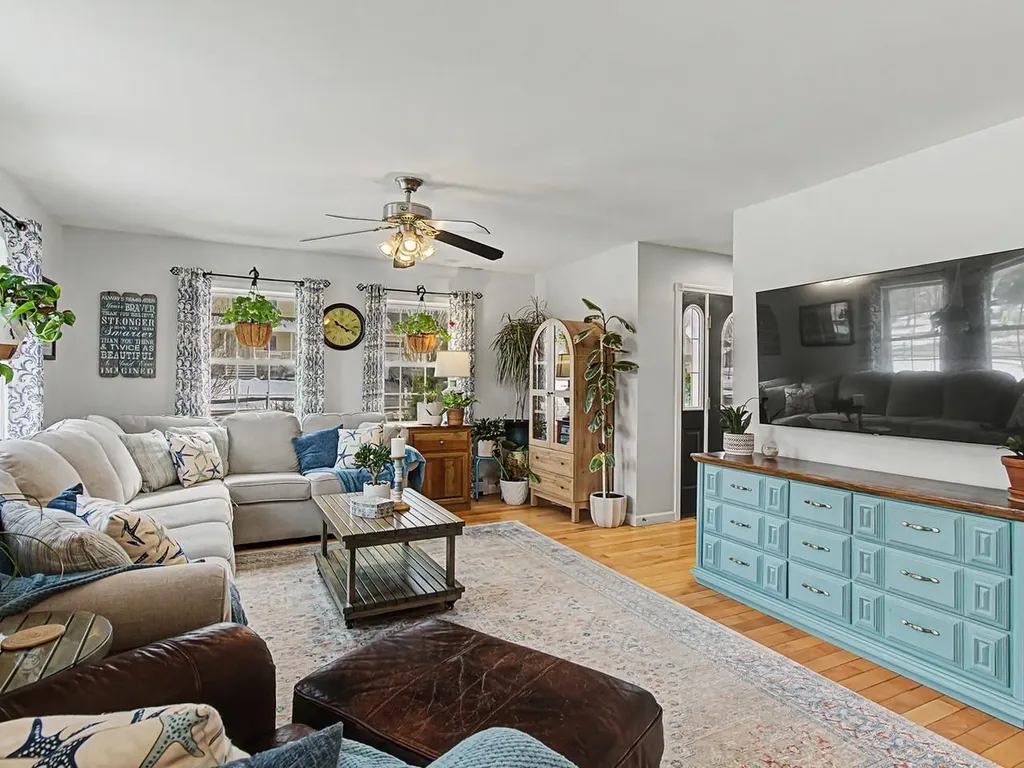 31 Horseshoe Circle Milton VT 05468