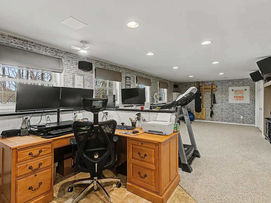 31 Horseshoe Circle Milton VT 05468