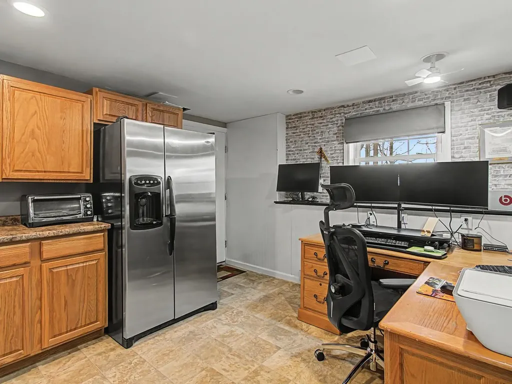 31 Horseshoe Circle Milton VT 05468