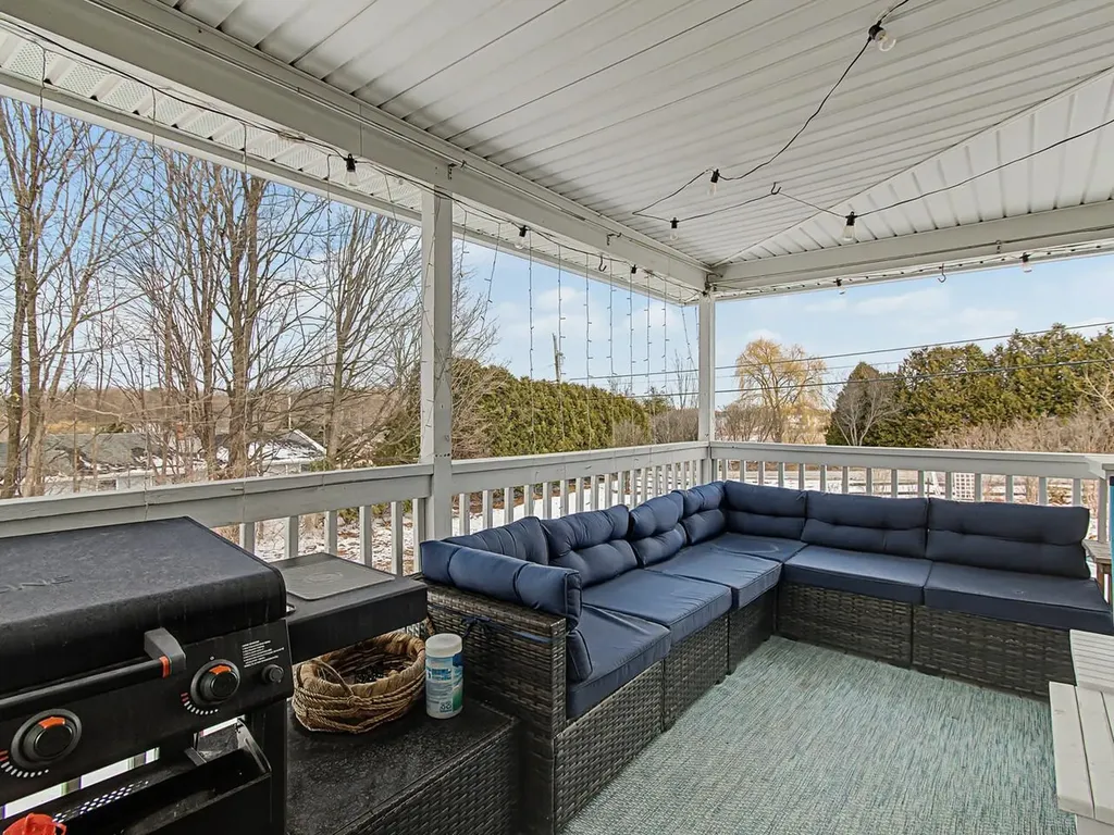 31 Horseshoe Circle Milton VT 05468