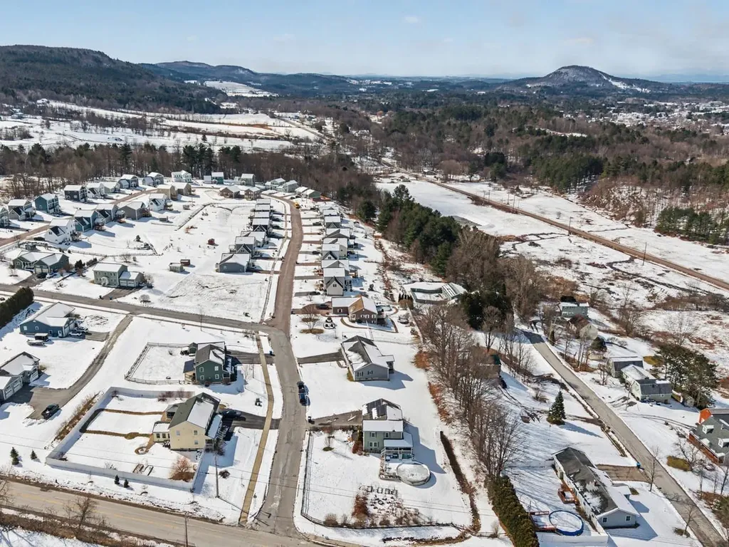 31 Horseshoe Circle Milton VT 05468