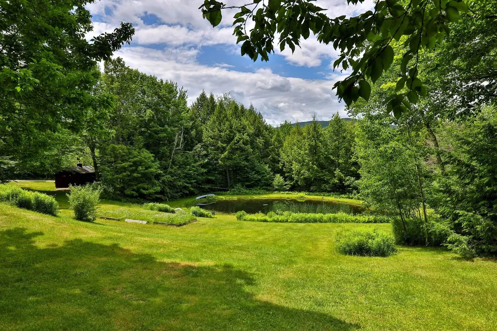 39 Wallis View Lane Ludlow VT 05149