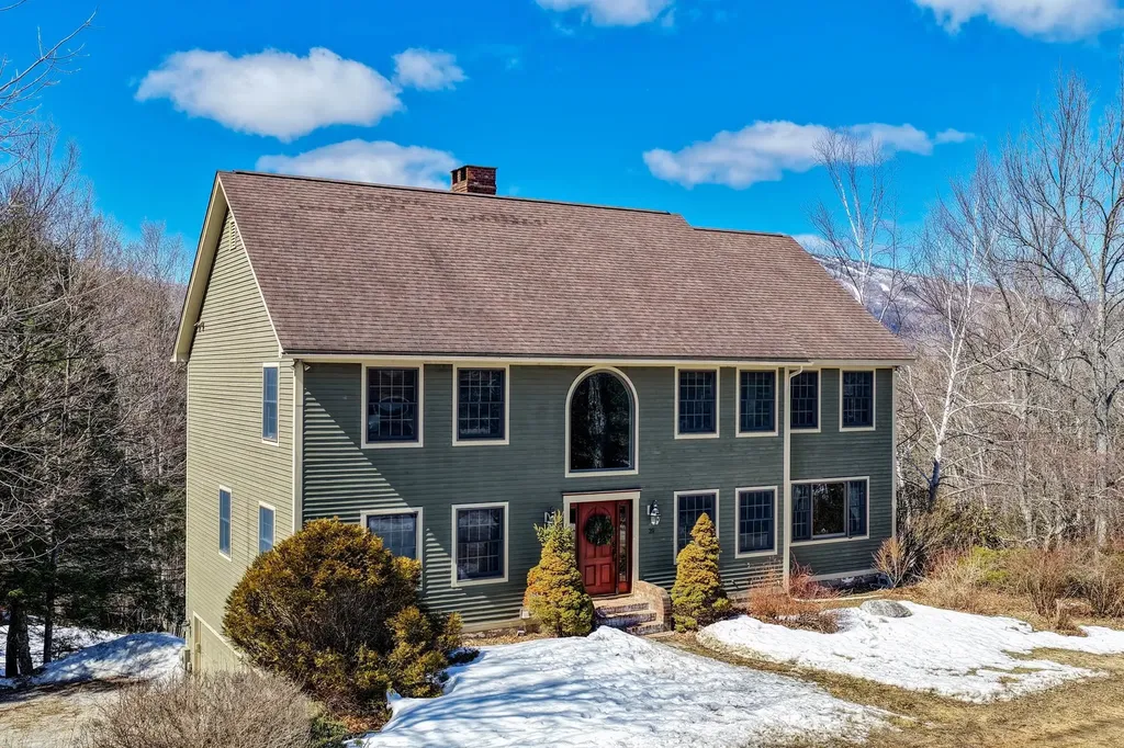 39 Wallis View Lane Ludlow VT 05149
