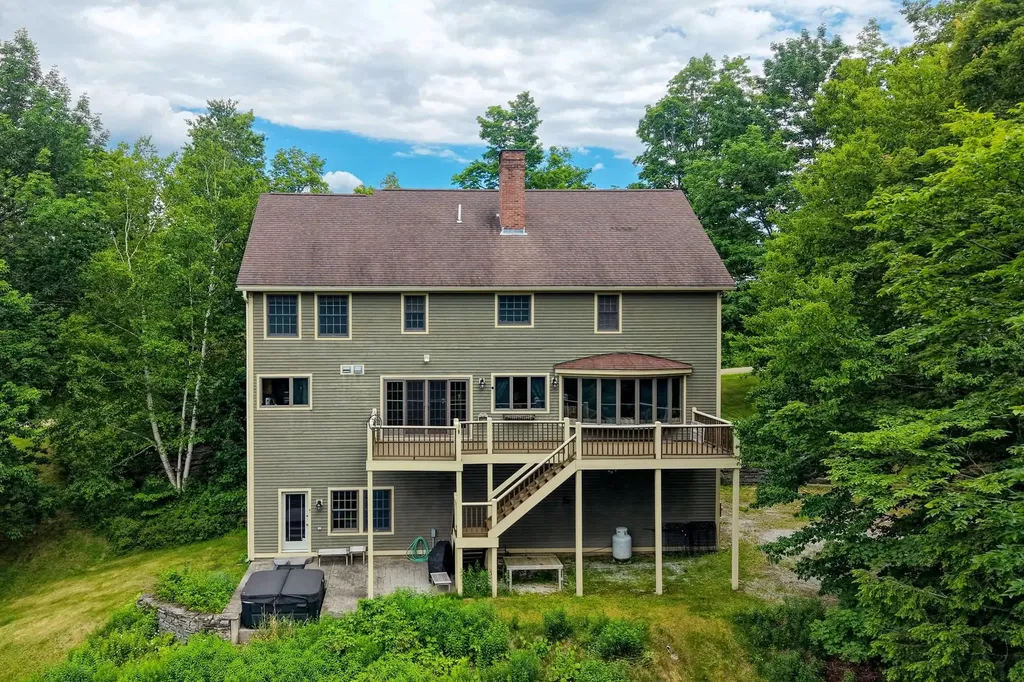 39 Wallis View Lane Ludlow VT 05149