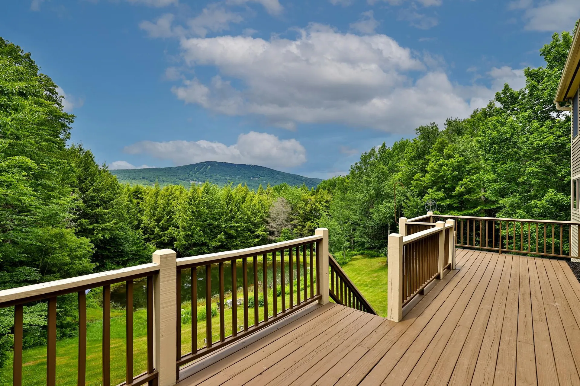 39 Wallis View Lane Ludlow VT 05149