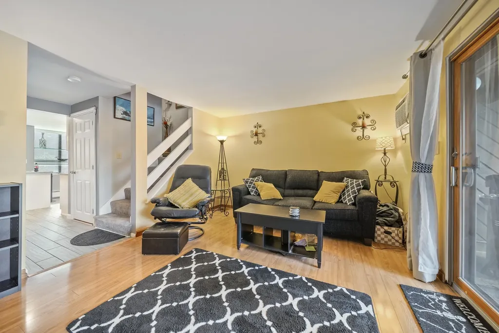 30 Spring Cove Road Nashua NH 03062