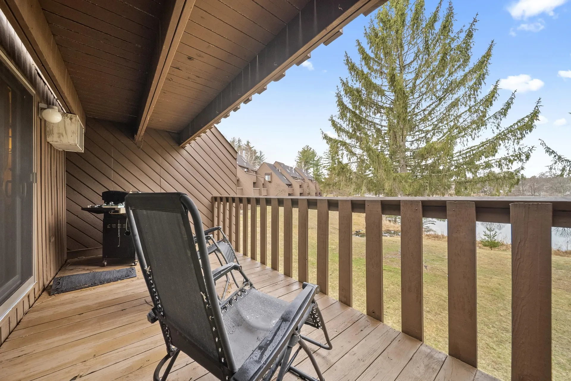 30 Spring Cove Road Nashua NH 03062