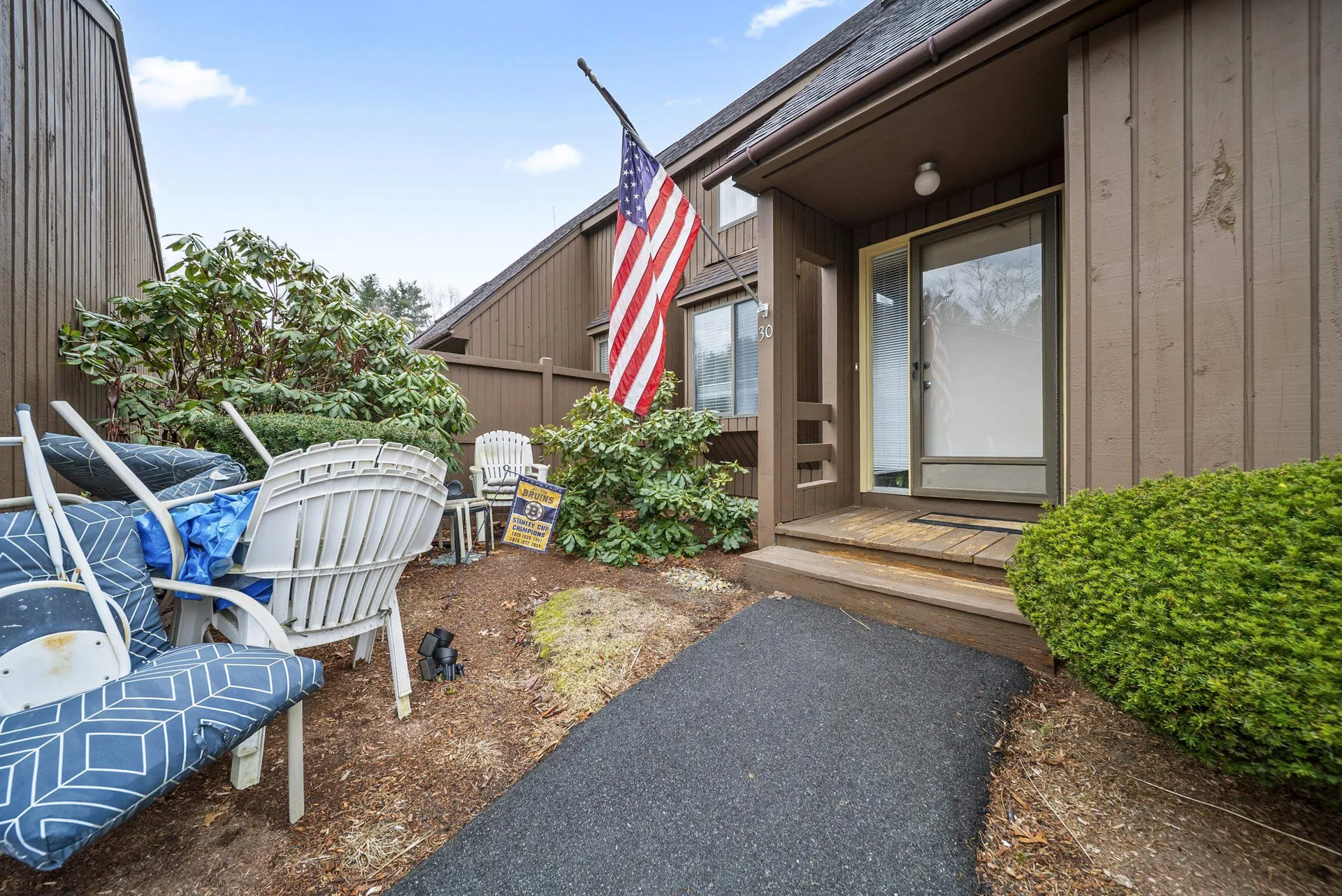 30 Spring Cove Road Nashua NH 03062