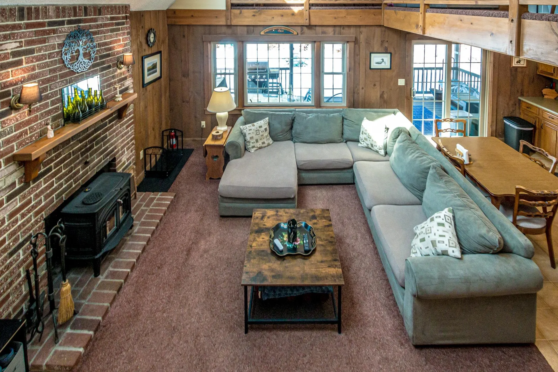 31 Mcgrew Drive Tamworth NH 03886