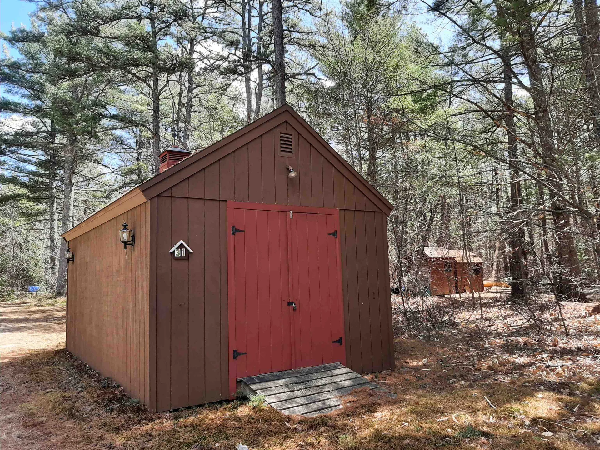 31 Mcgrew Drive Tamworth NH 03886
