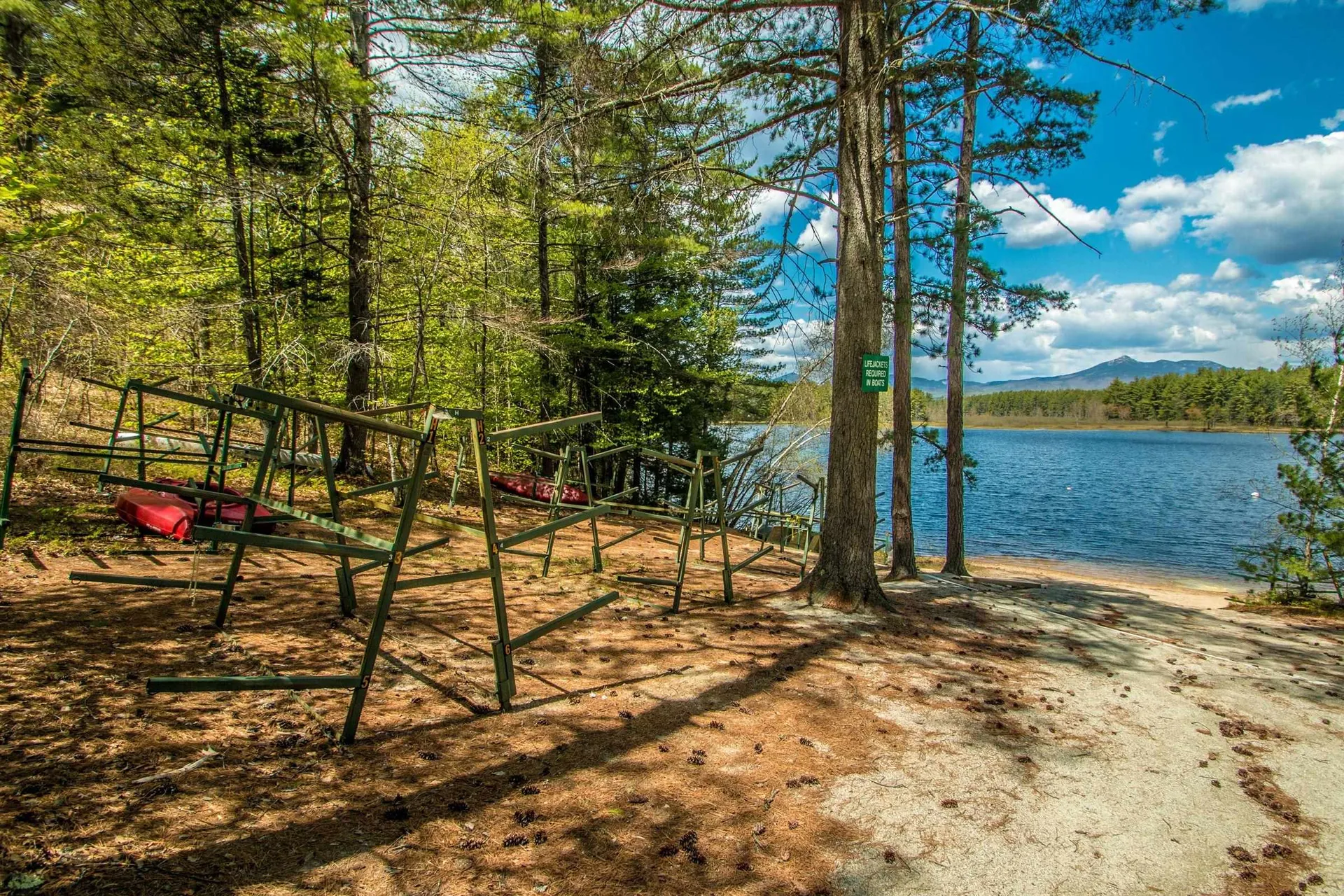 31 Mcgrew Drive Tamworth NH 03886