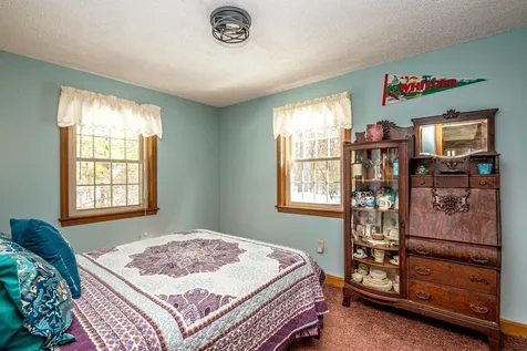 31 Mcgrew Drive Tamworth NH 03886