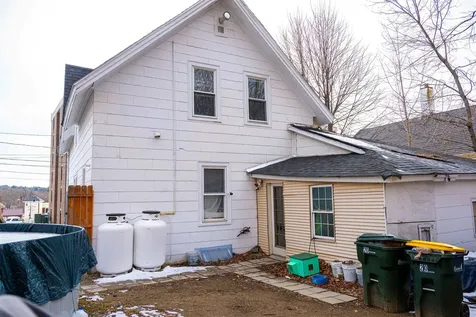 20 Baldwin Street Laconia NH 03246