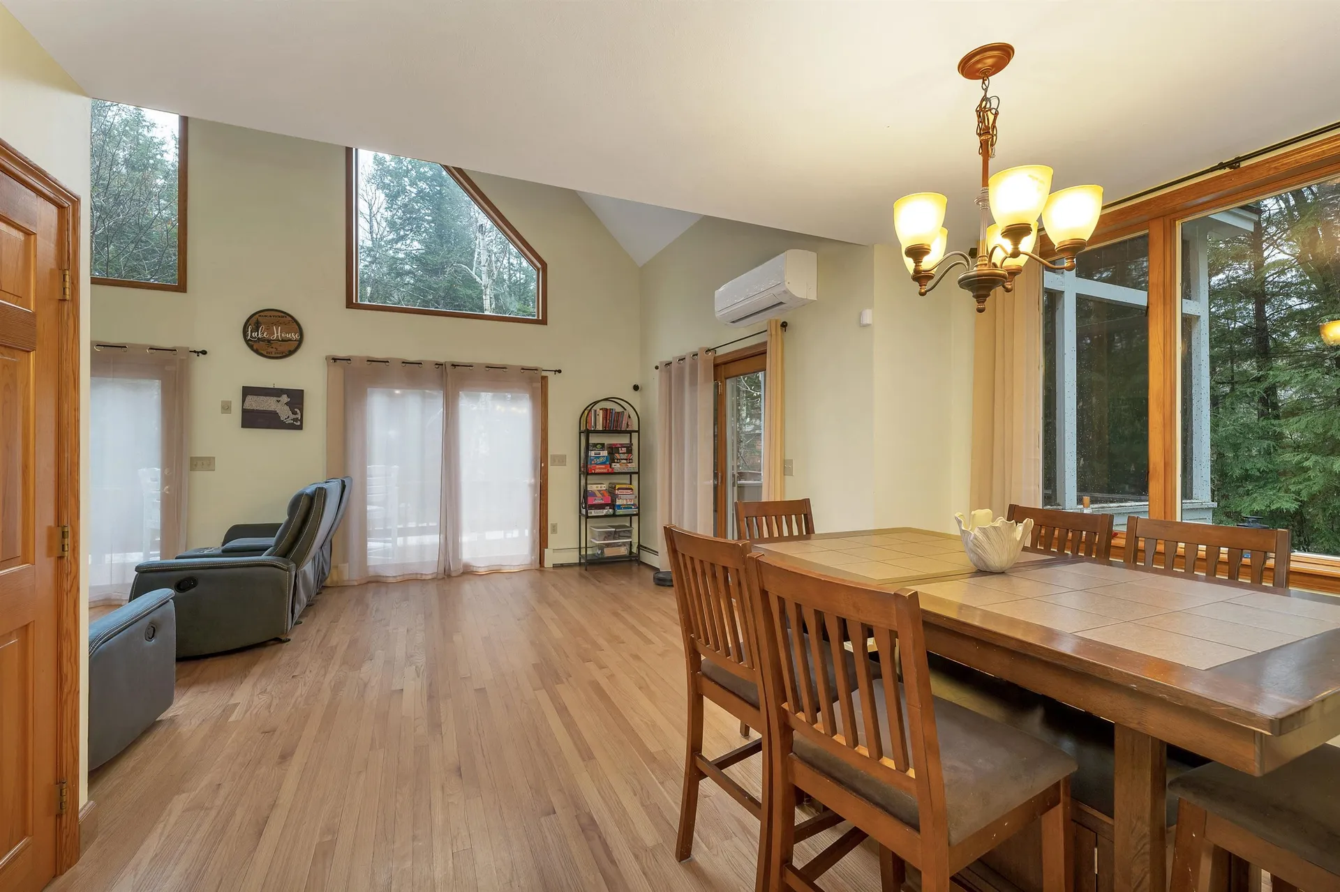 62 Spitzen Street Moultonborough NH 03254