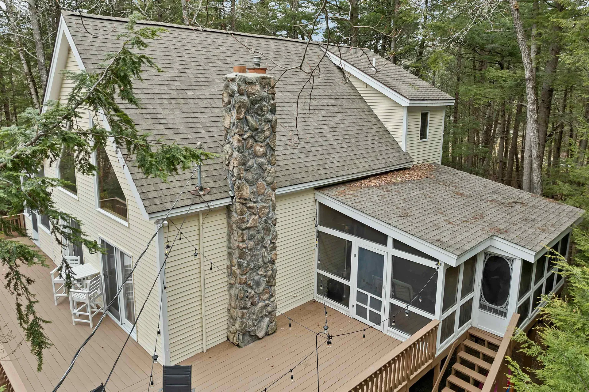 62 Spitzen Street Moultonborough NH 03254