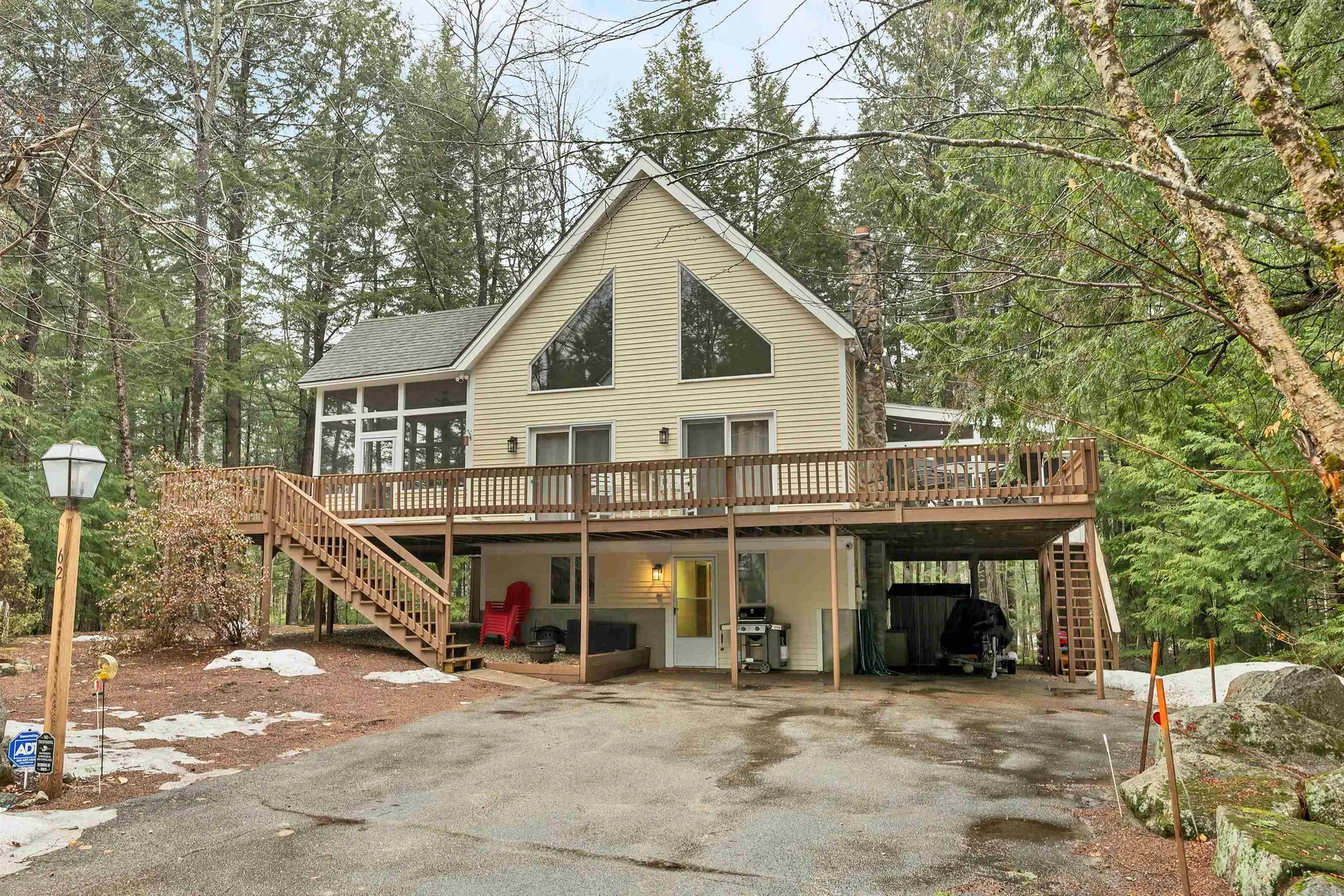 62 Spitzen Street Moultonborough NH 03254