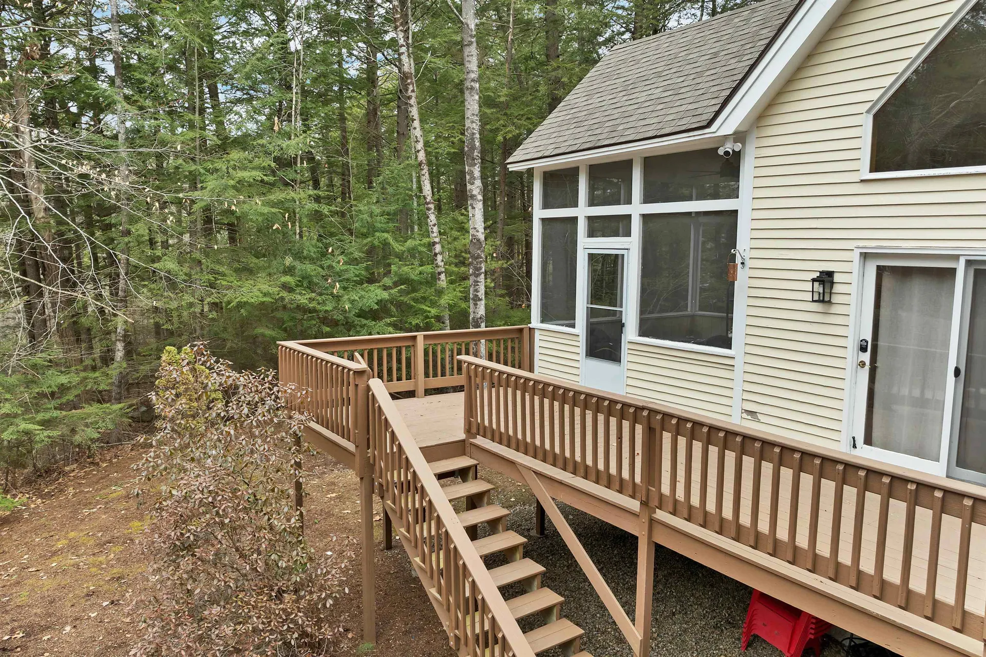 62 Spitzen Street Moultonborough NH 03254