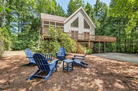 62 Spitzen Street Moultonborough NH 03254