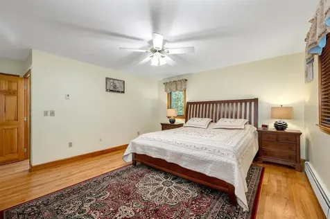62 Spitzen Street Moultonborough NH 03254
