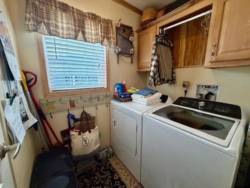 3 Eden Drive Gorham NH 03581