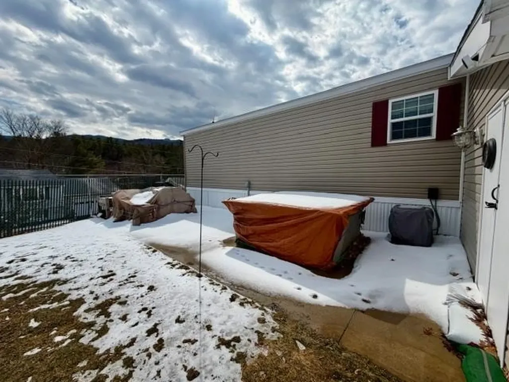3 Eden Drive Gorham NH 03581