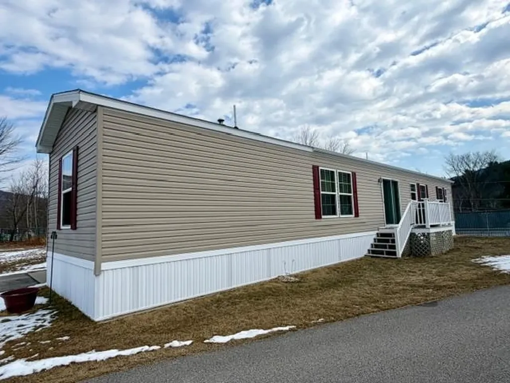 3 Eden Drive Gorham NH 03581