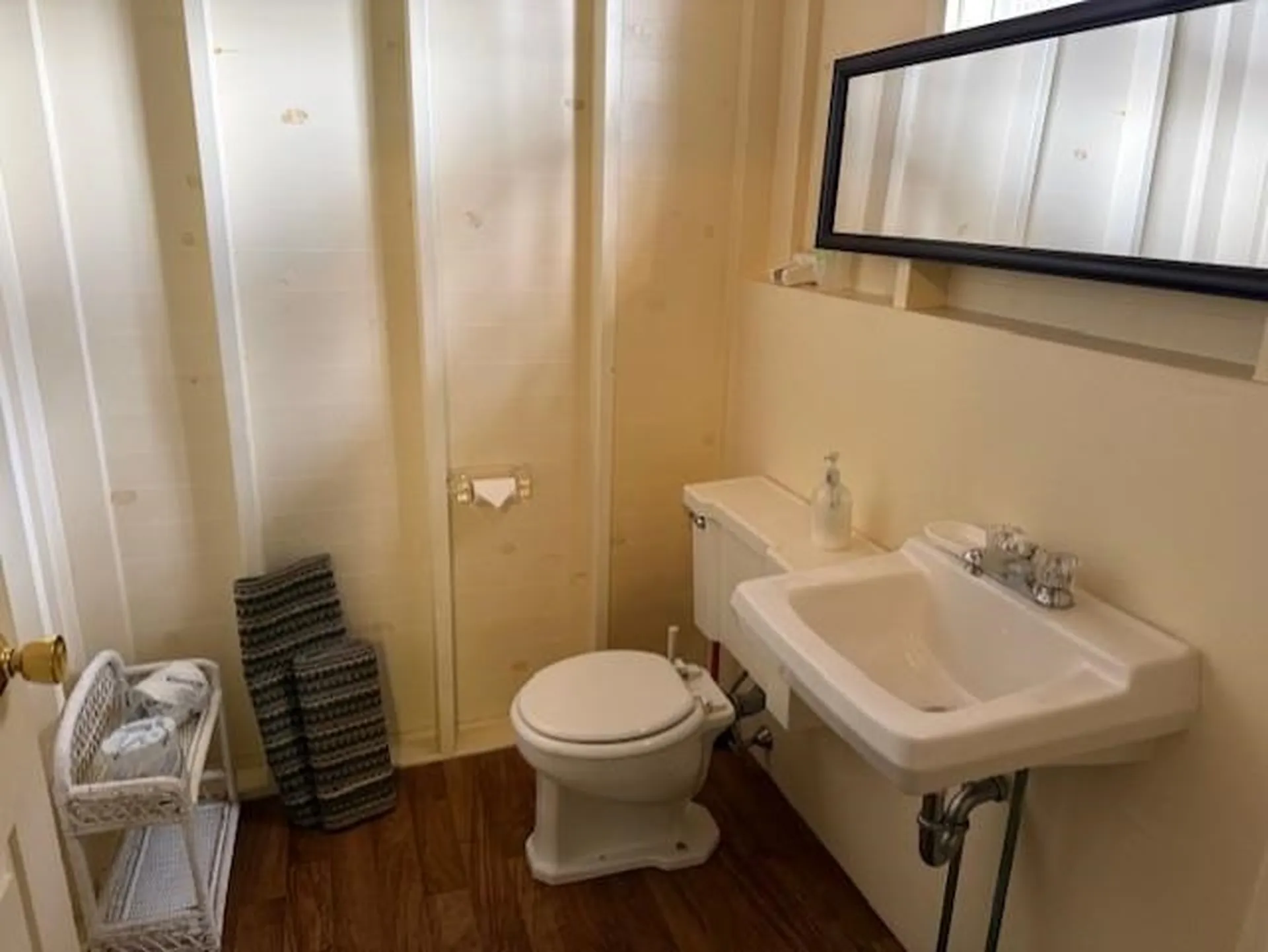 211 Lake Avenue Sunapee NH 03255
