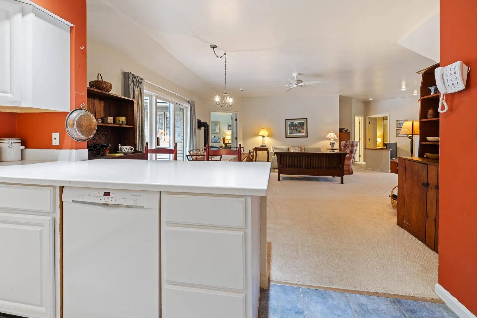 84 Iris Way Hartford VT 05001