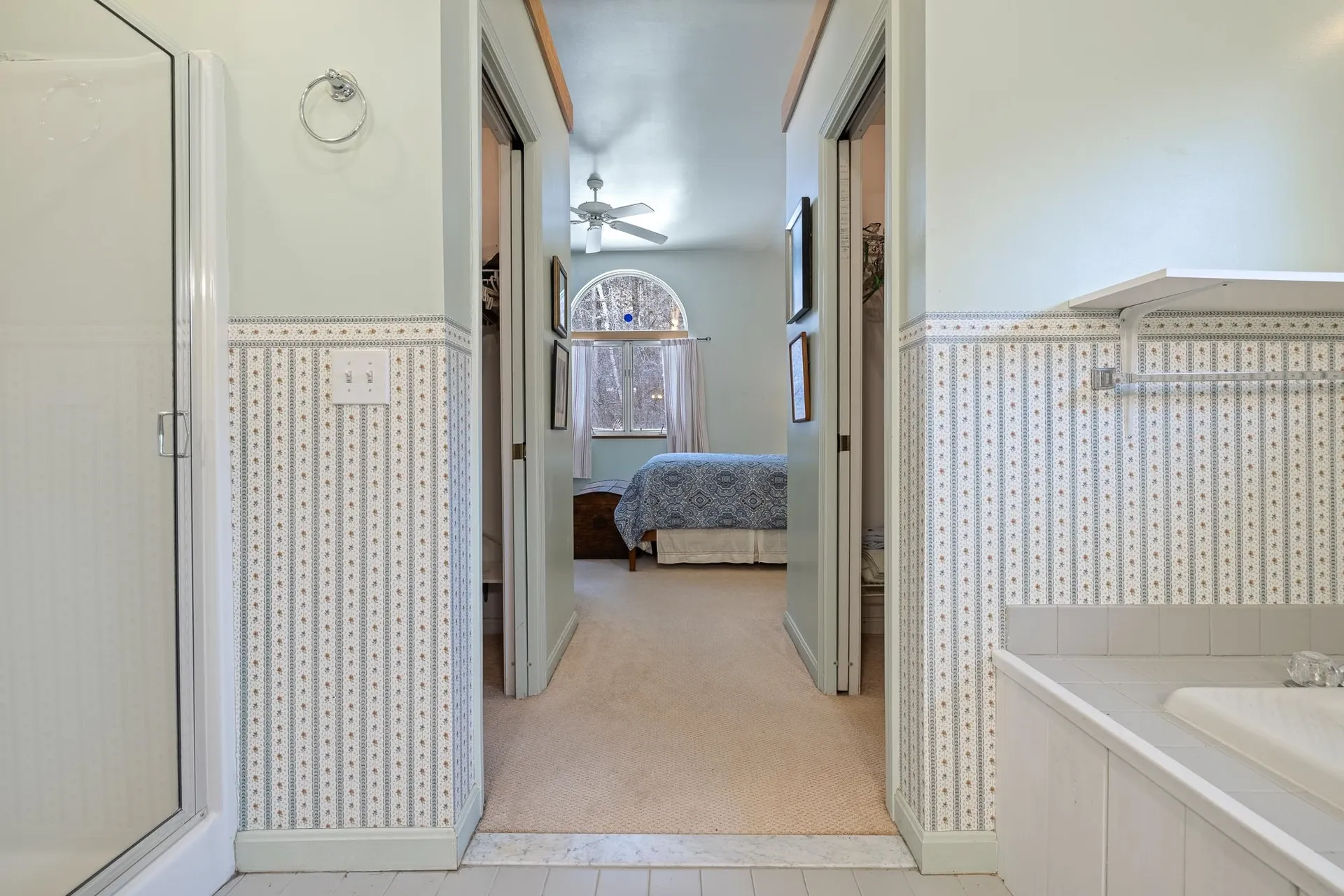84 Iris Way Hartford VT 05001