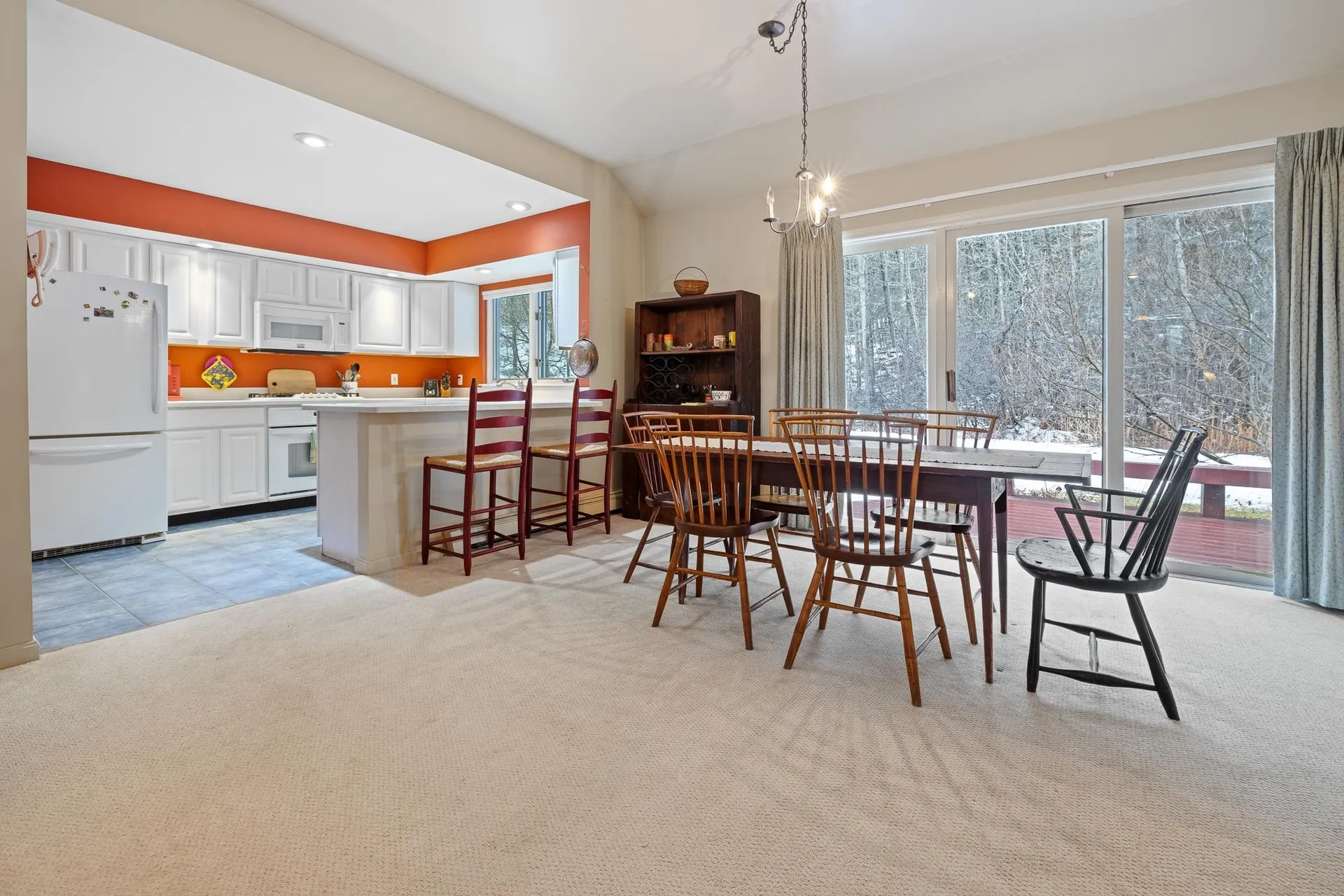 84 Iris Way Hartford VT 05001