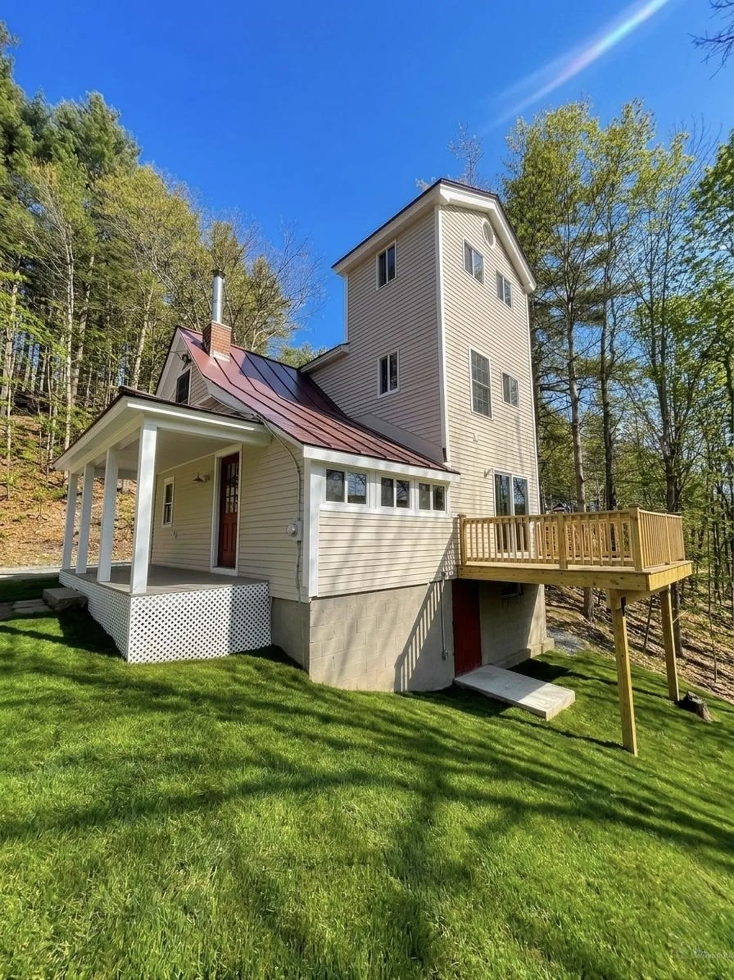 Peterborough NH, 27 Granite Street