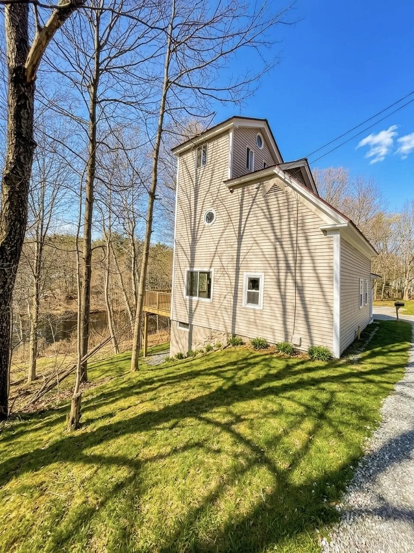 27 Granite Street Peterborough NH 03458