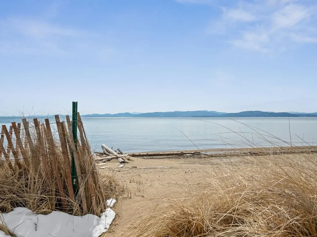 346 Broadlake Road Colchester VT 05446