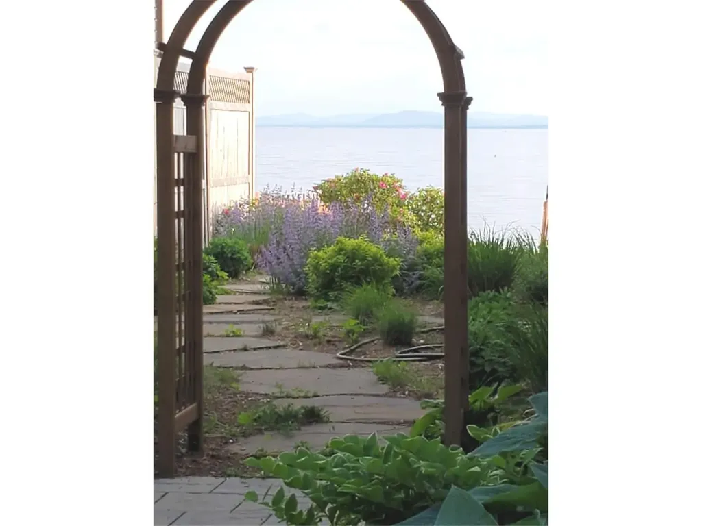 346 Broadlake Road Colchester VT 05446