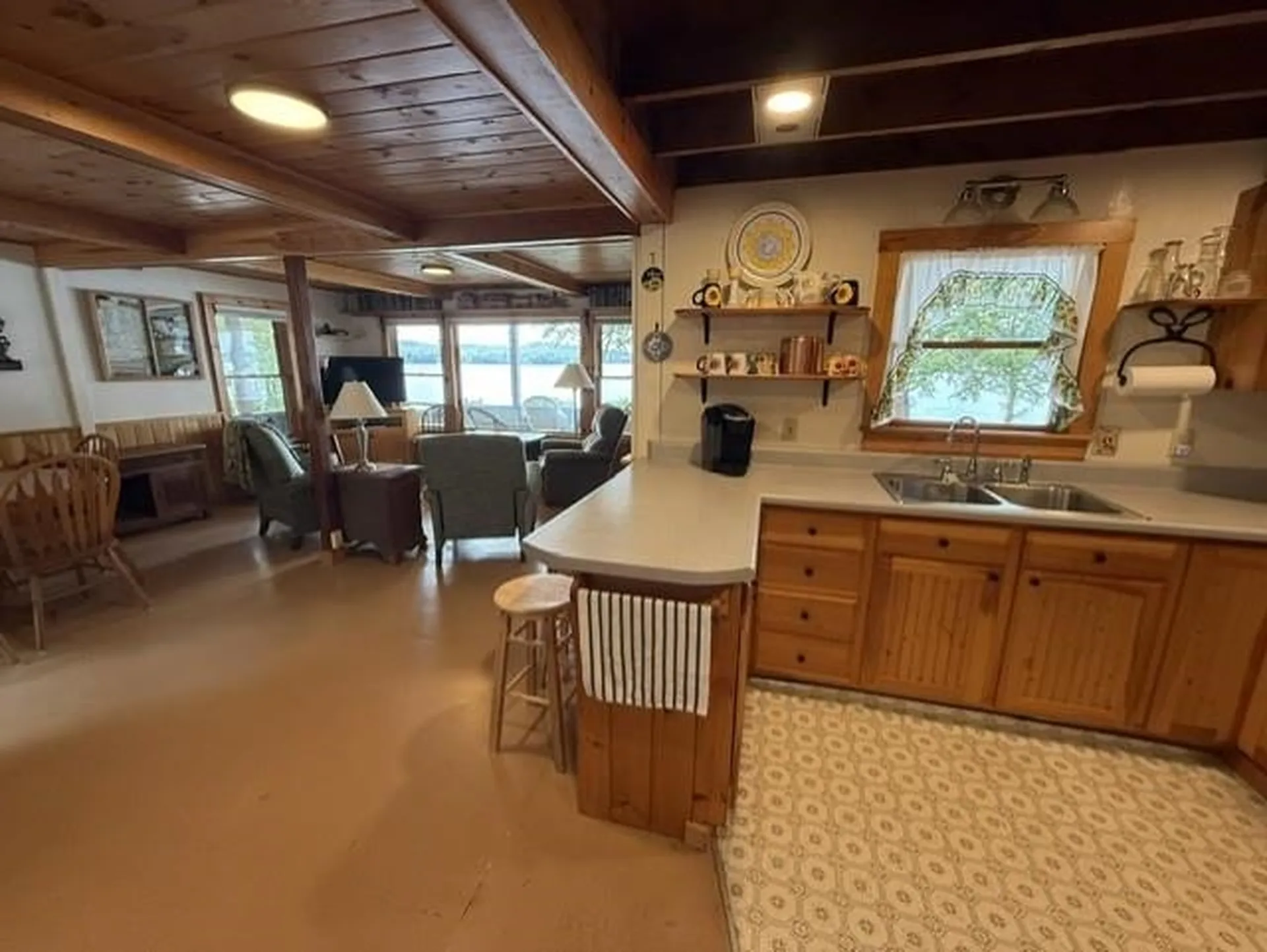 9 Lakeside Road Newbury NH 03255