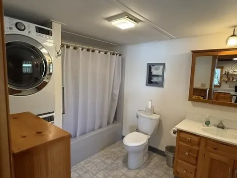 9 Lakeside Road Newbury NH 03255
