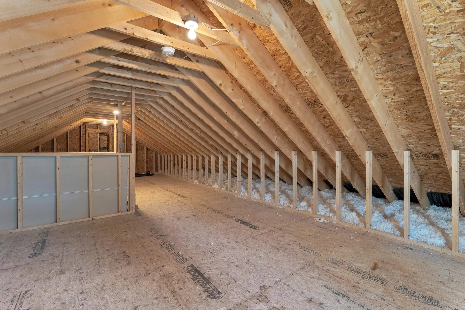142 Worcester Road Hollis NH 03049