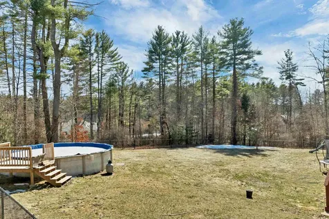 142 Worcester Road Hollis NH 03049