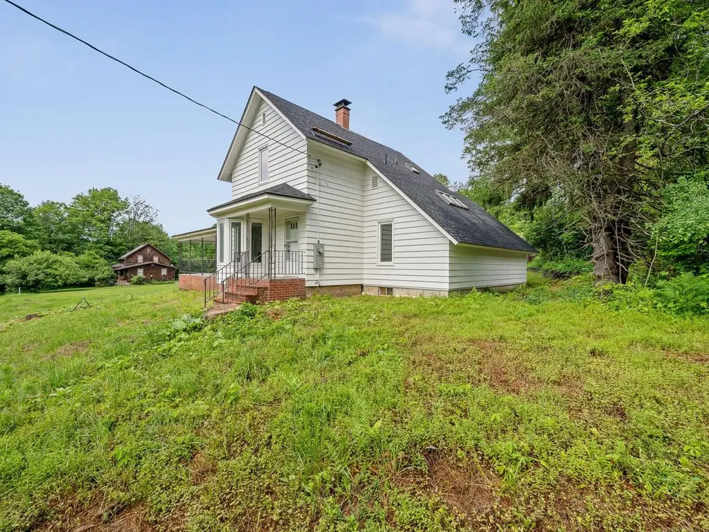 360 East Montpelier Road Barre Town VT 05641