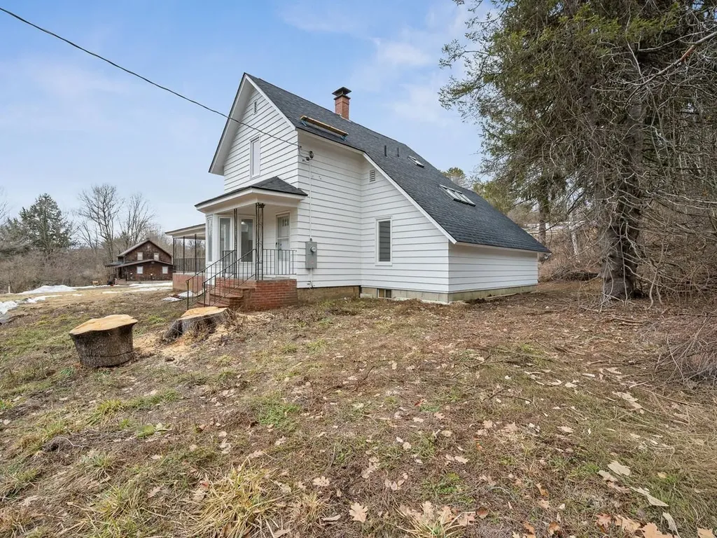 360 East Montpelier Road Barre Town VT 05641