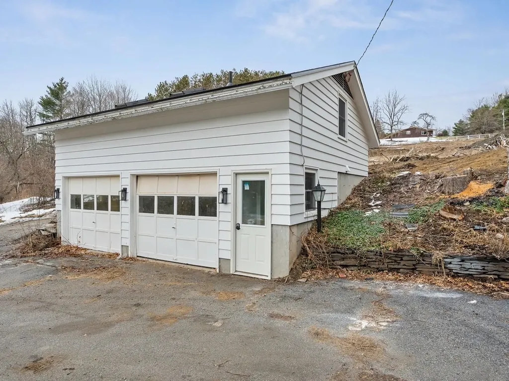 360 East Montpelier Road Barre Town VT 05641