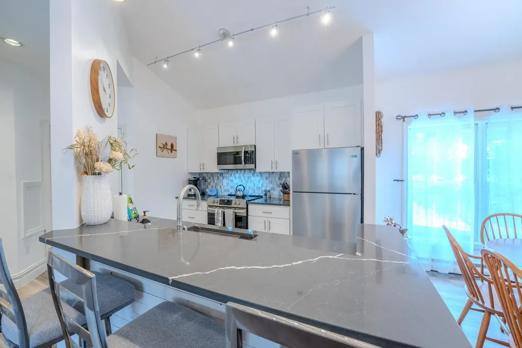 65 Riverfront Drive Woodstock NH 03262