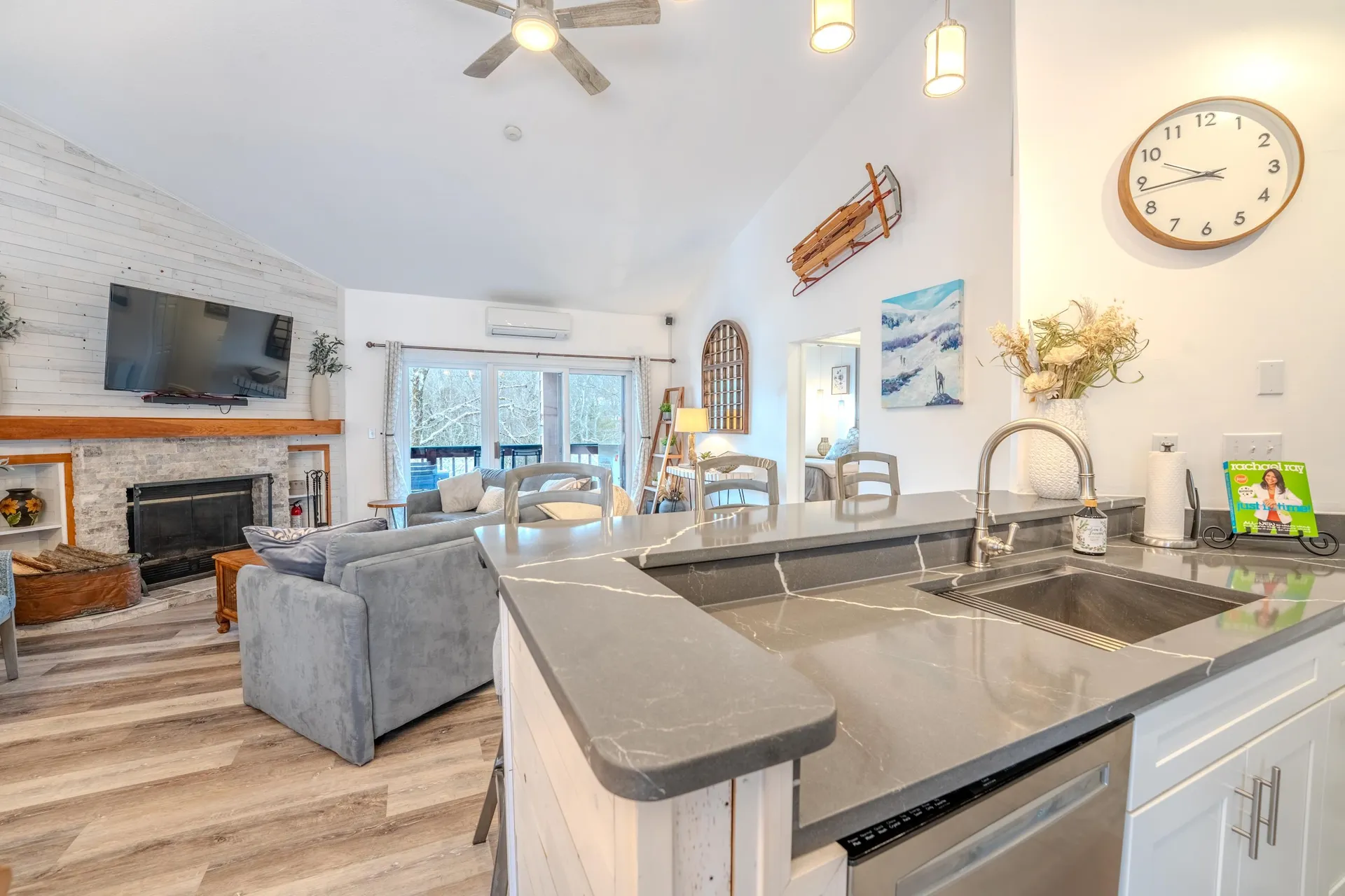 65 Riverfront Drive Woodstock NH 03262